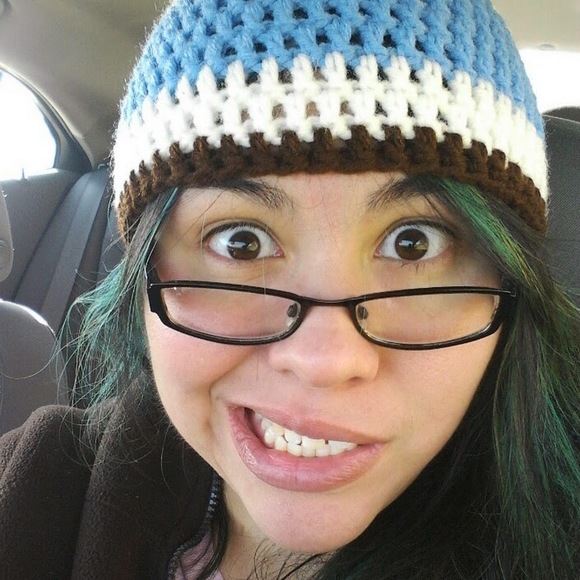 Meet your Posher, Cassie - Picture 1 of 1